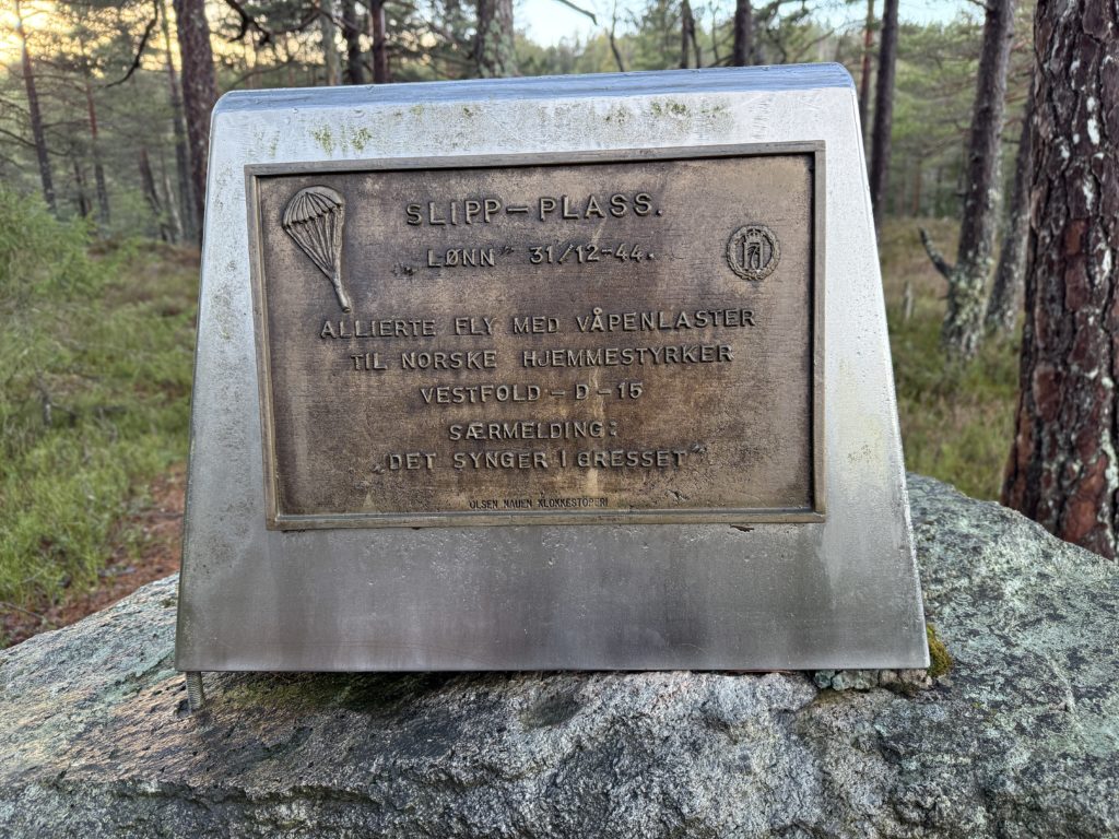 80 år siden flyslippet på Høymyr 80 år siden flyslippet på Høymyr